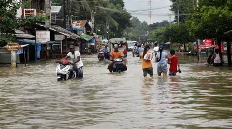 Heavy flooding in southern Myanmar displaces more than 10,000 people